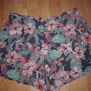 Floral Print Flowy Shorts